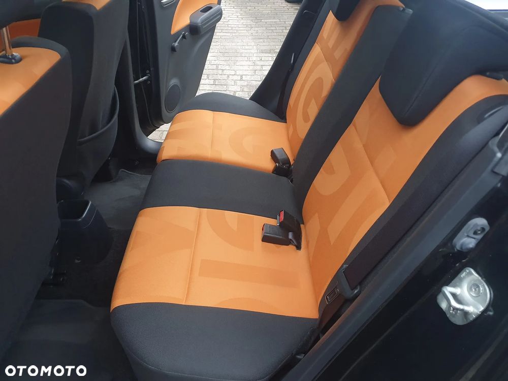 Opel Agila 1.2 Enjoy - 16