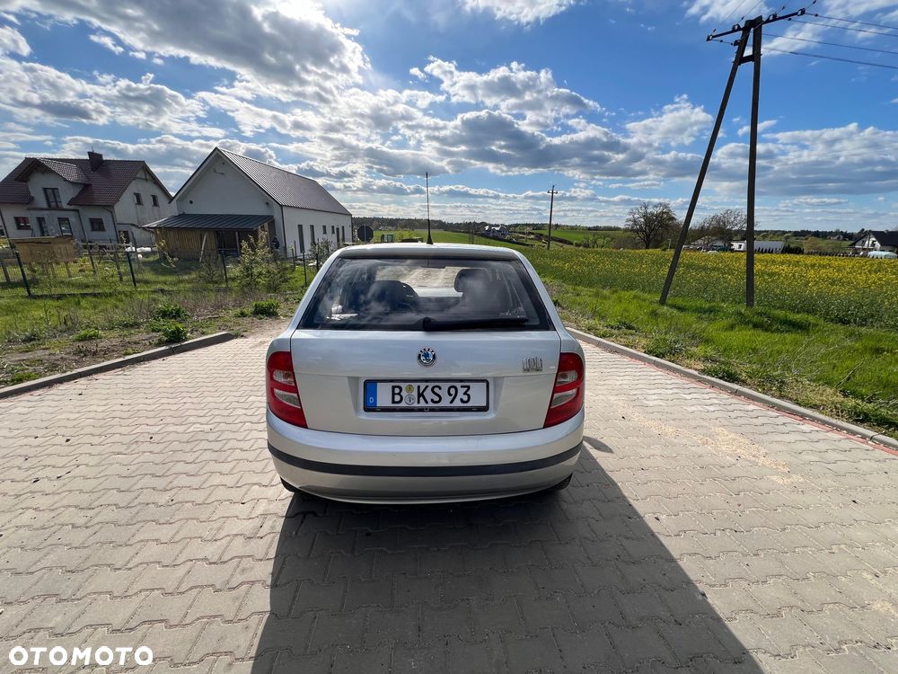 Skoda Fabia - 6
