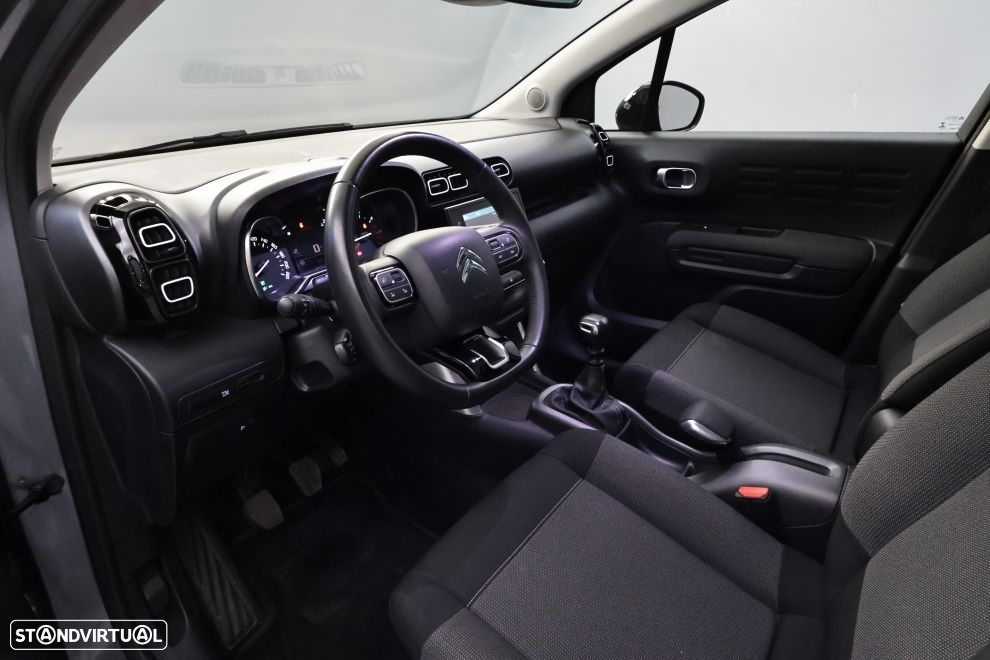 Citroën C3 Aircross 1.6 BlueHDi Shine S&S - 23