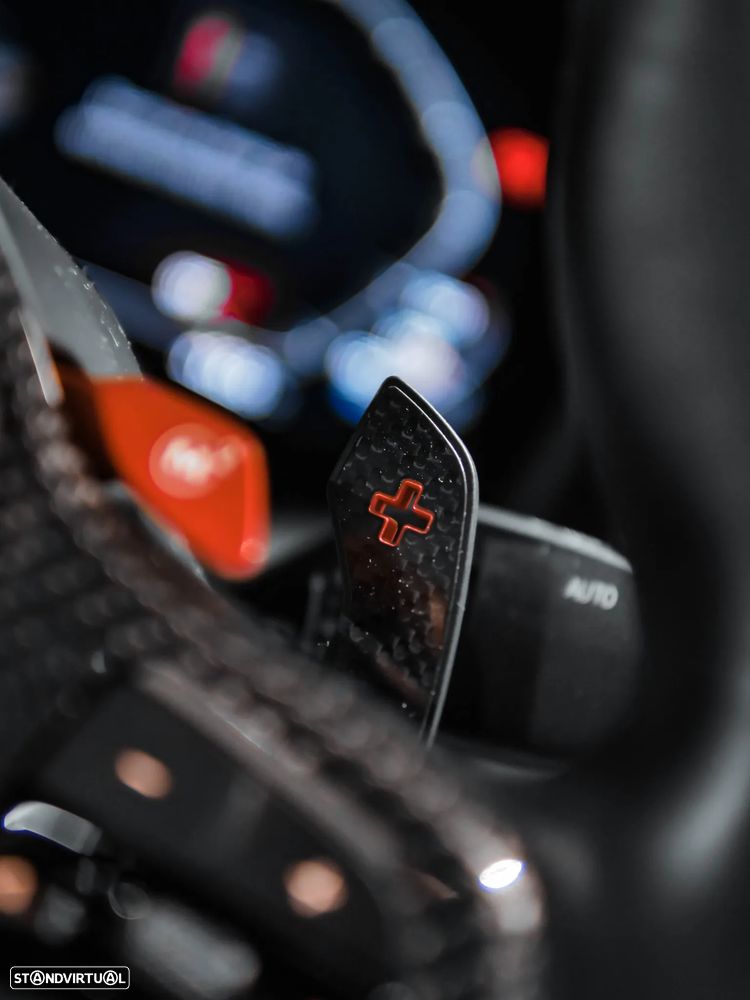 BMW M3 Competition - 18