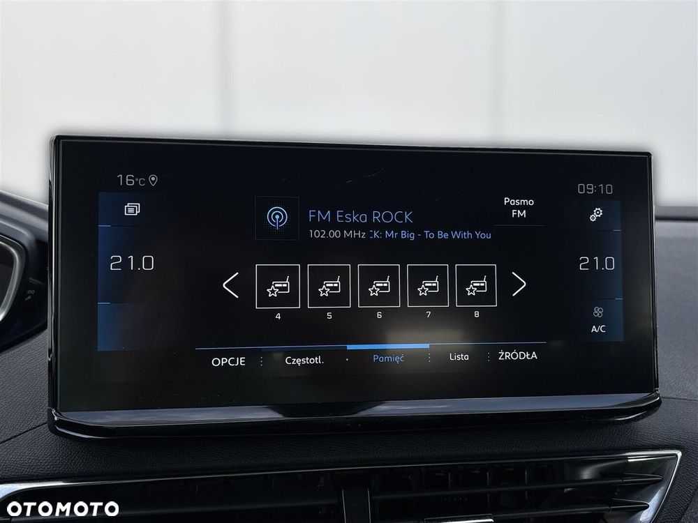 Peugeot 3008 1.5 BlueHDi Allure Pack S&S EAT8 - 23