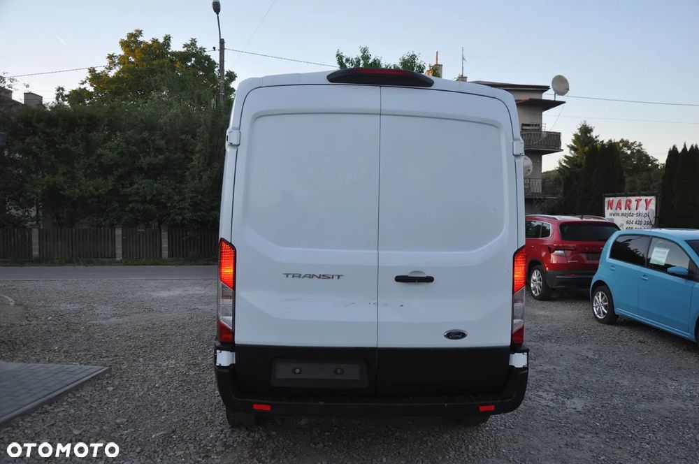 Ford Transit - 9