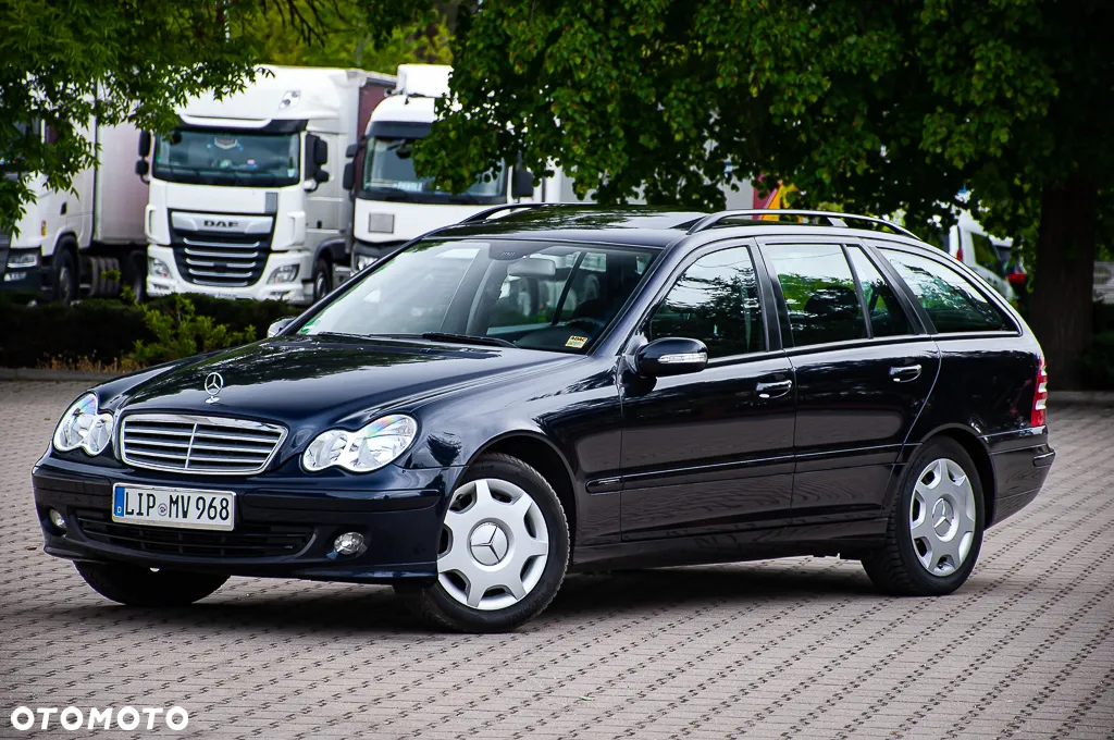 Mercedes-Benz Klasa C 180 T Kompressor Avantgarde - 2