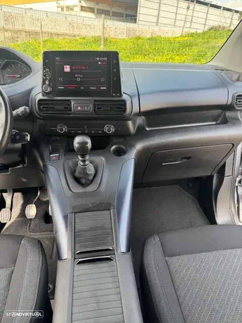 Peugeot Rifter 1.5 BlueHDi Longa Allure Pack - 21