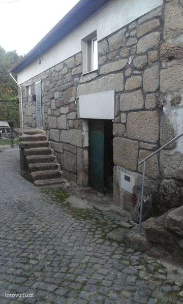 Casa r/C e 1o andar localizada em Cabril, Montalegre - Grande imagem: 2/7