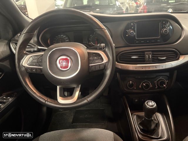 Fiat Tipo Station Wagon 1.3 M-Jet Street - 31
