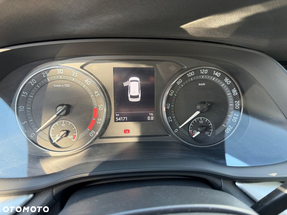 Skoda Octavia 2.0 TDI Style DSG - 27