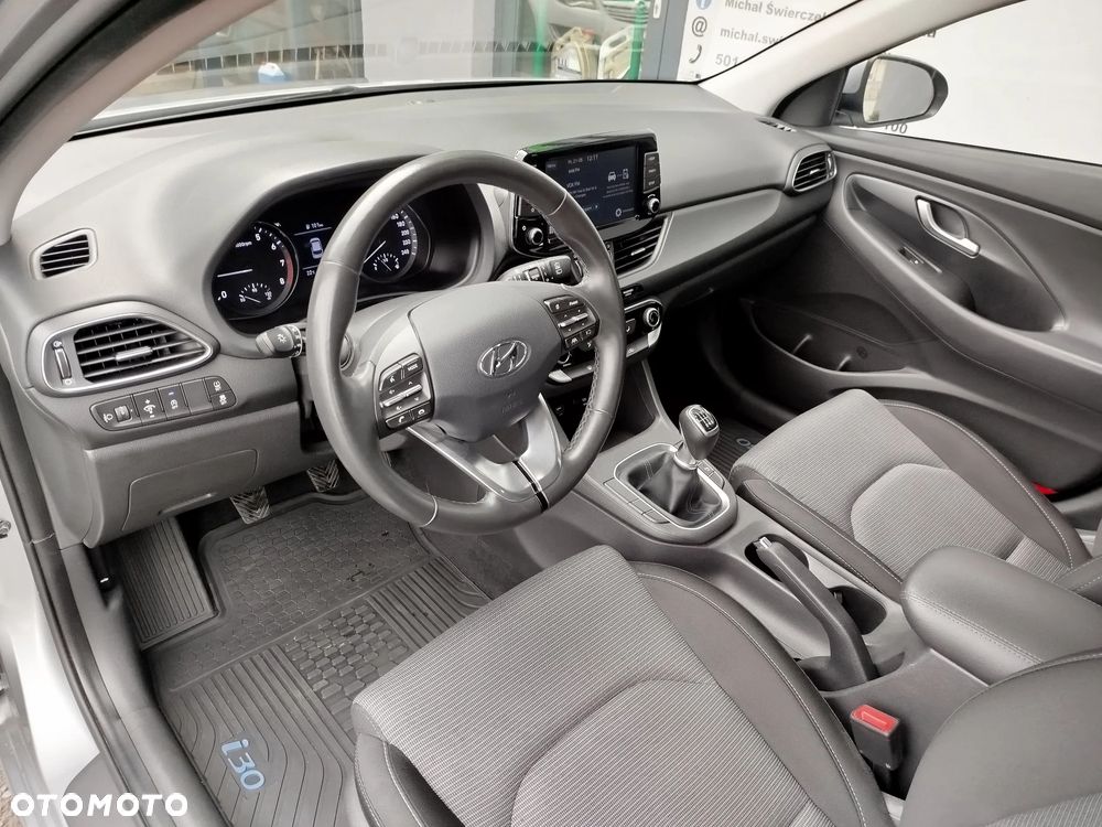 Hyundai i30 1.0 T-GDI Modern - 10
