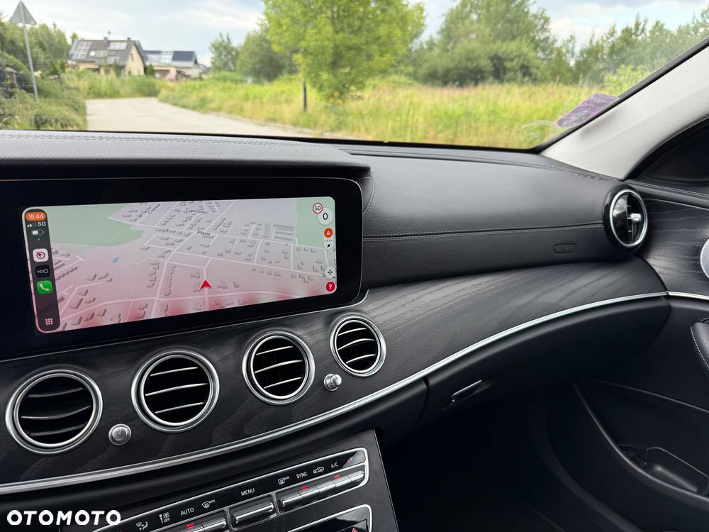 Mercedes-Benz Klasa E 220 d 4-Matic All-Terrain - 24