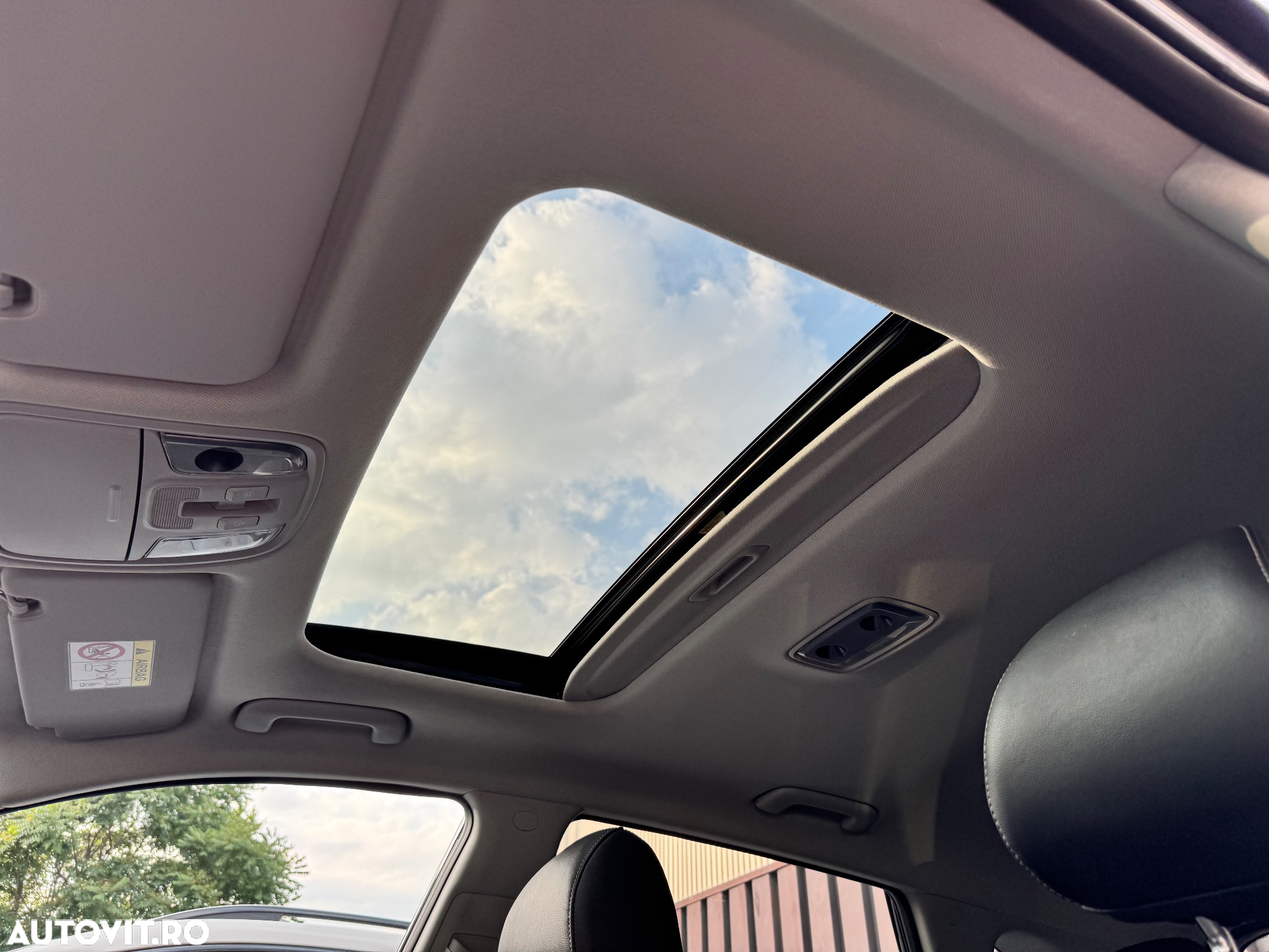 Kia Niro 1.6 GDI 6DCT HEV Premium - 10