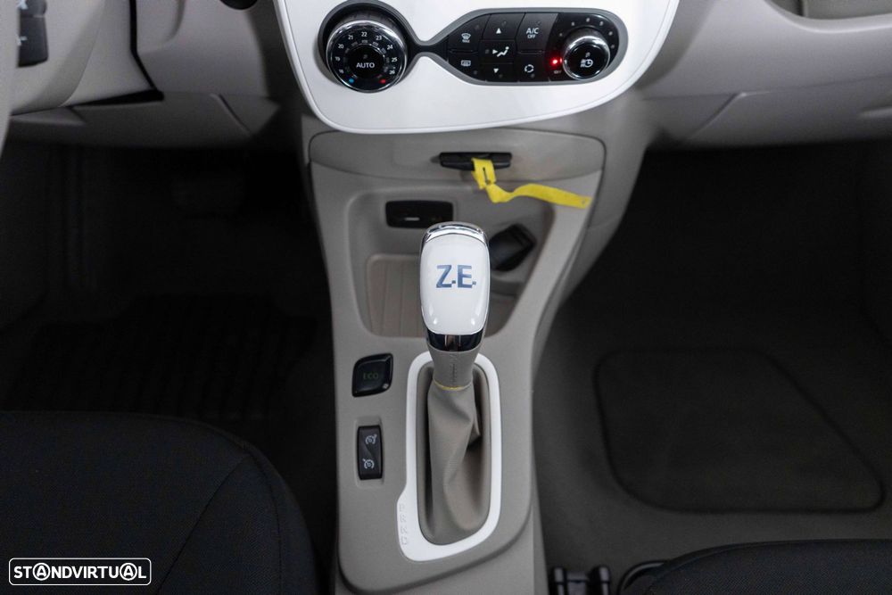 Renault Zoe (c/ Bateria) Life 40 - 22