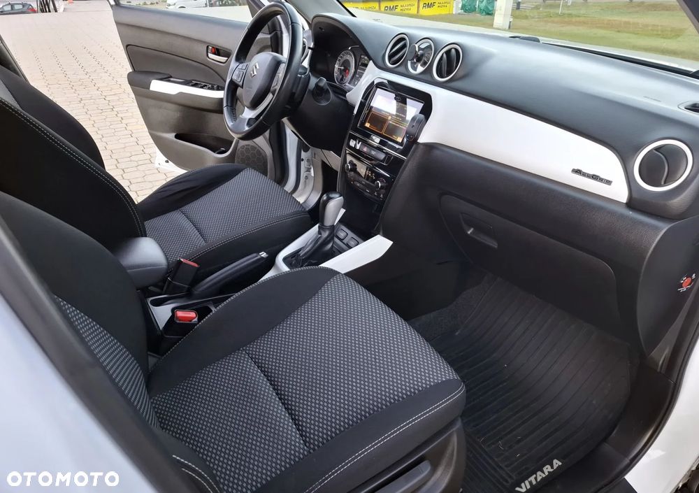 Suzuki Vitara - 9