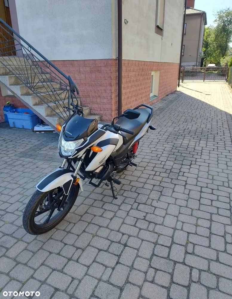 Honda CBF - 6