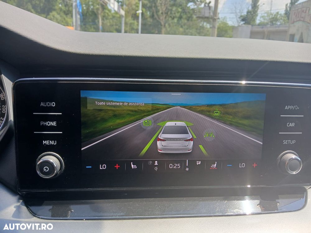 Skoda Octavia 2.0 TDI Style - 15