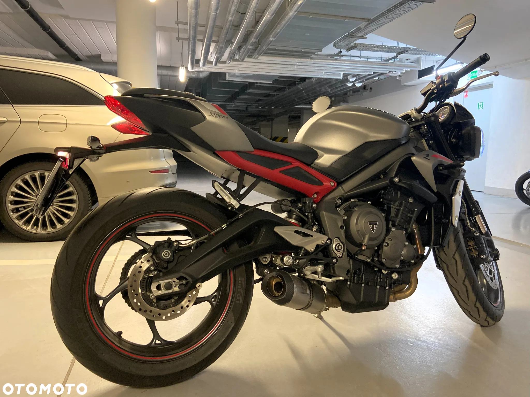 Triumph Street Triple - 3