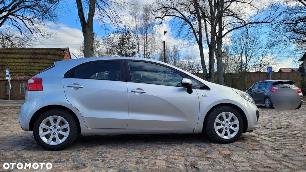 Kia Rio 1.2 M - 3