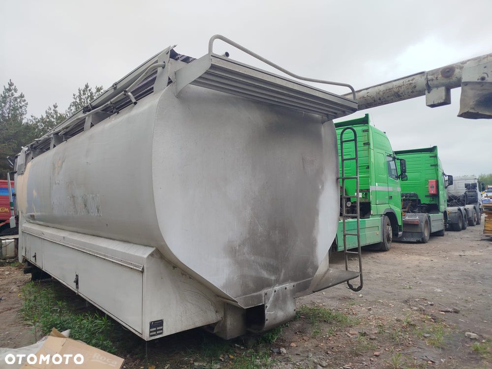 Cysterna Paszowa Silos Mobilny TRANSMANUT