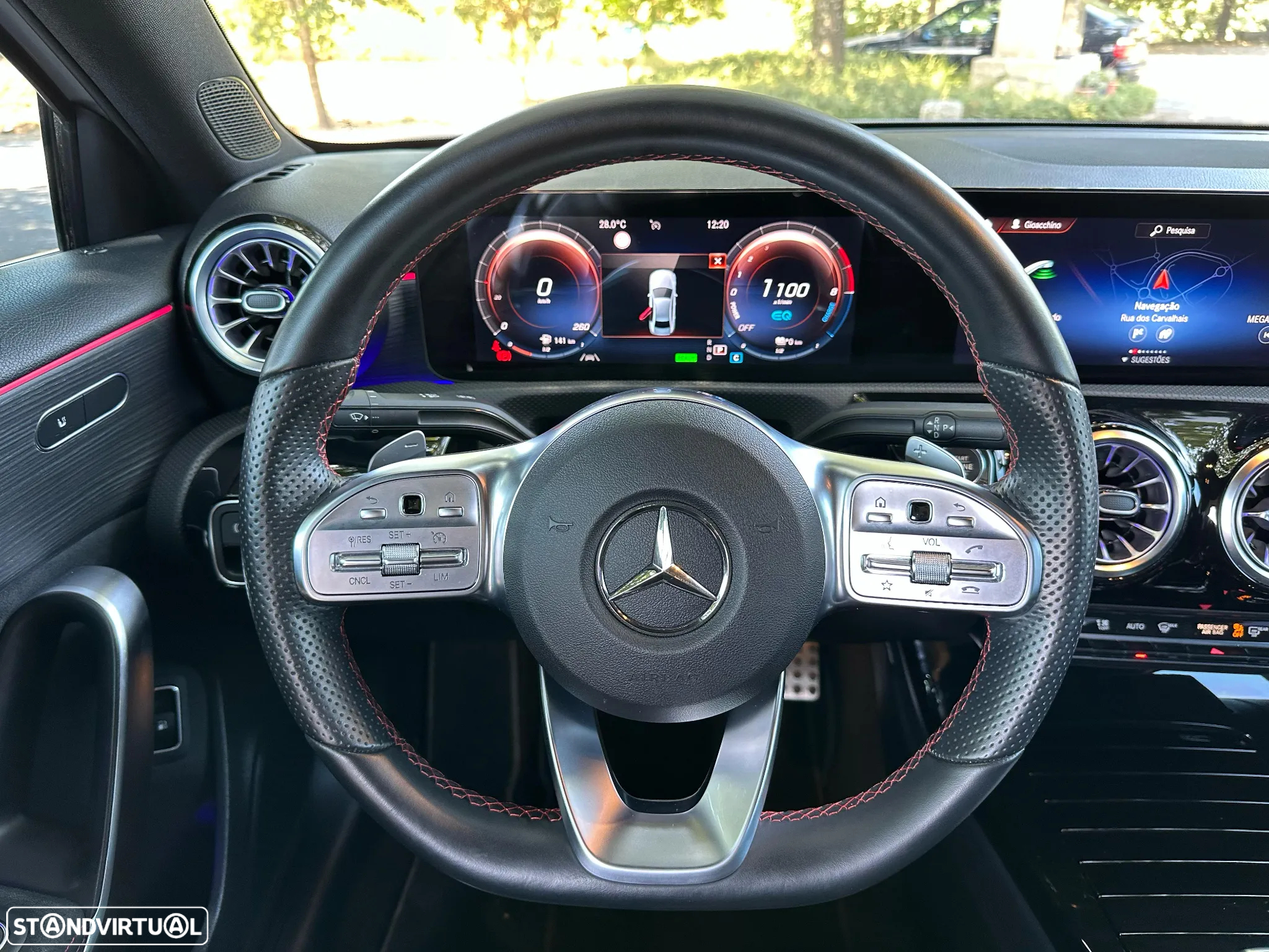Mercedes-Benz A 250 Limousine e AMG Line - 30