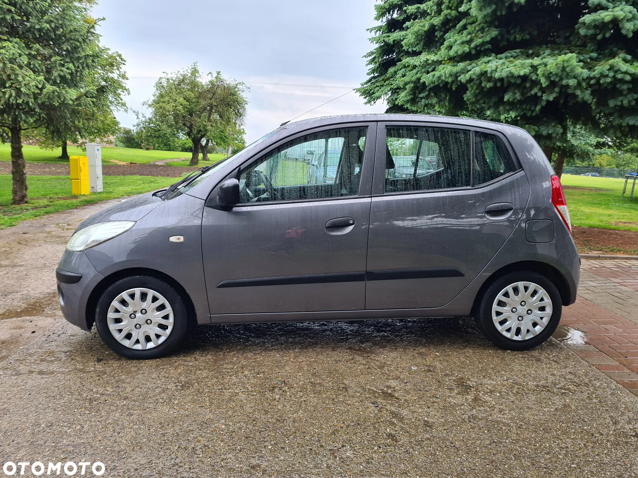 Hyundai i10 1.1 - 6