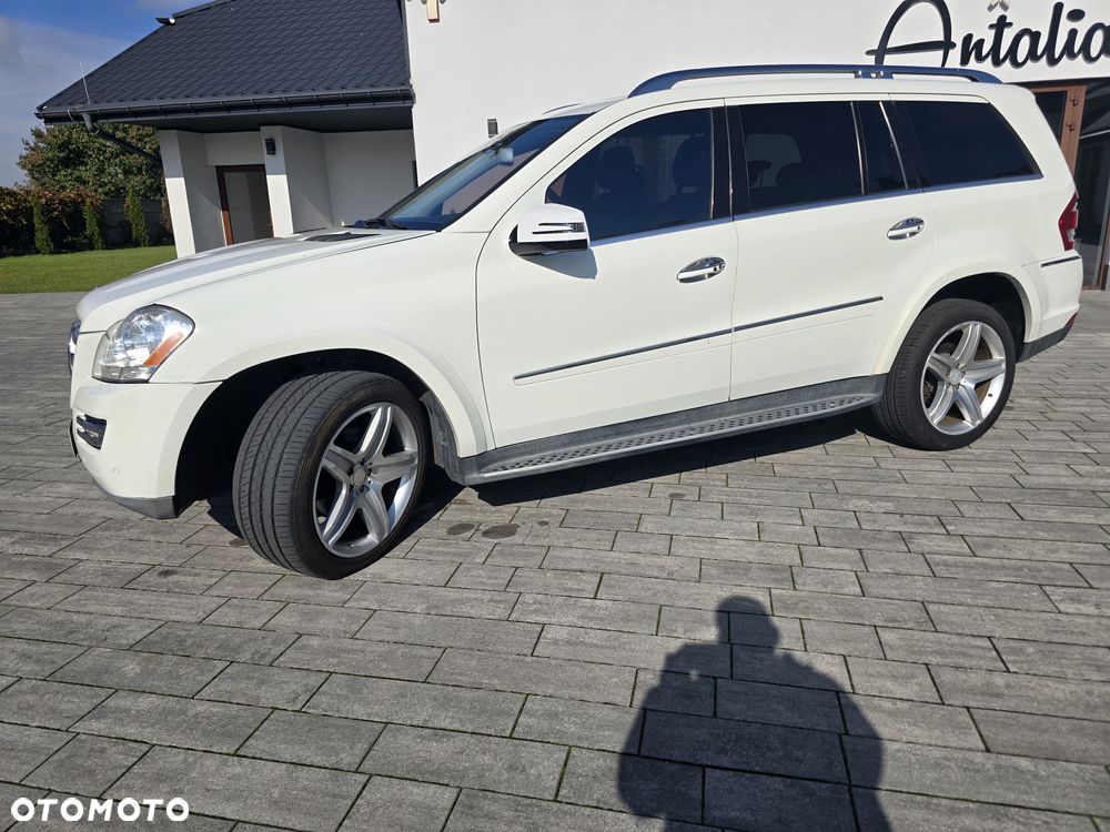 Mercedes-Benz GL 500 - 16