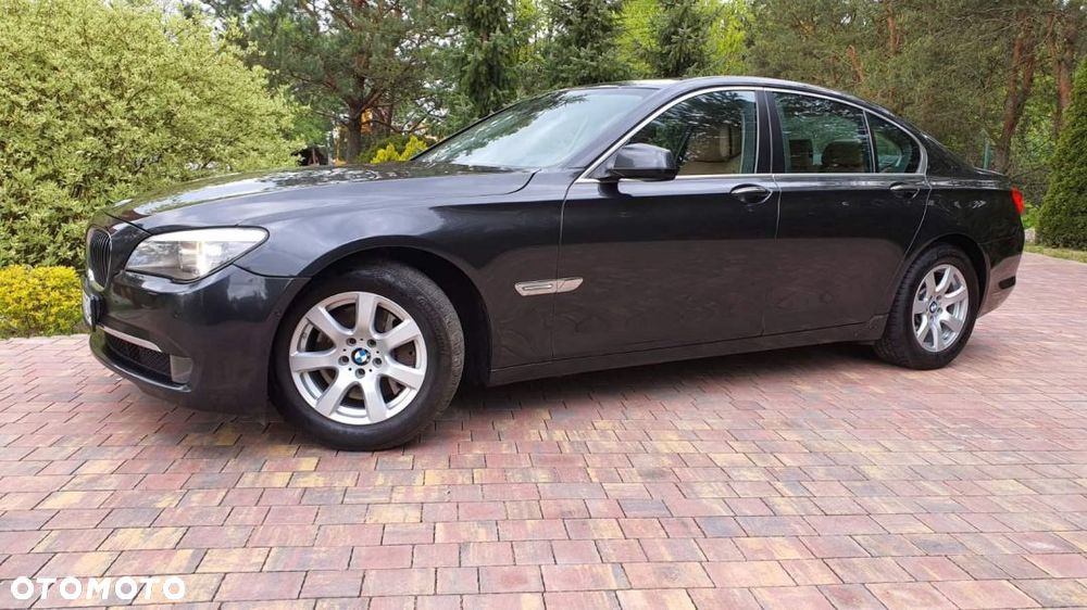 BMW Seria 7 730d - 2