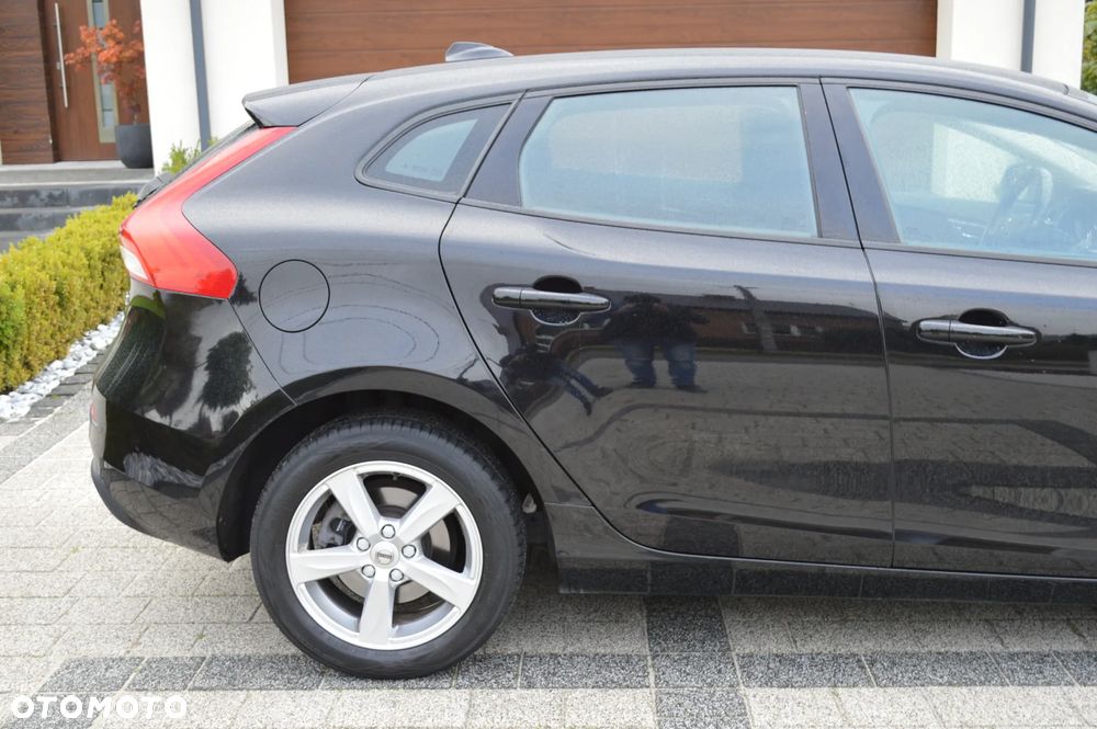 Volvo V40 - 12