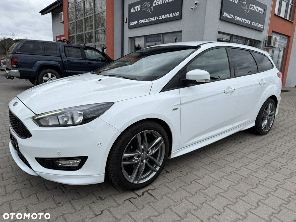 Ford Focus 1.0 EcoBoost ST-Line Black ASS - 3