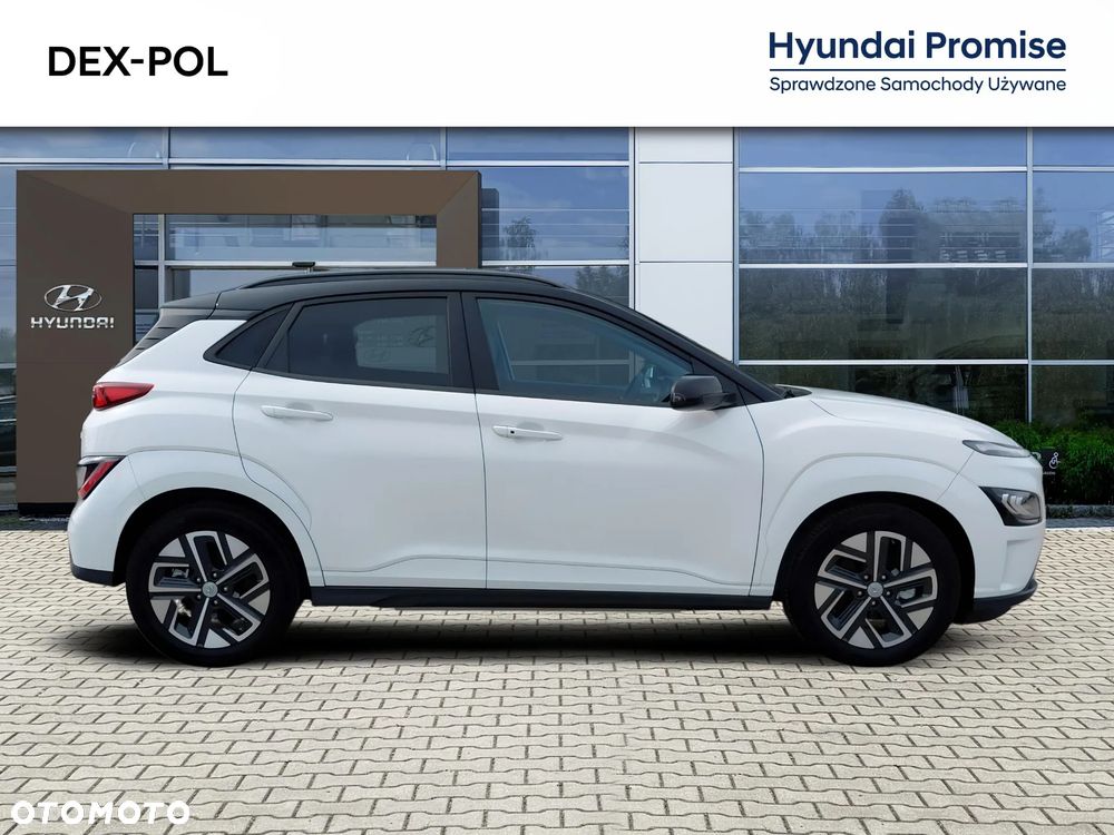 Hyundai Kona 64kWh Executive - 6