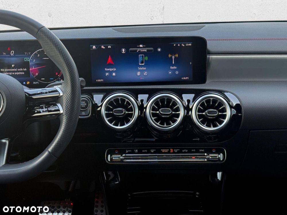 Mercedes-Benz CLA - 19