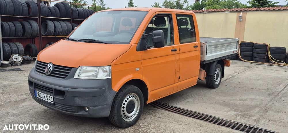 Volkswagen Transporter - 1