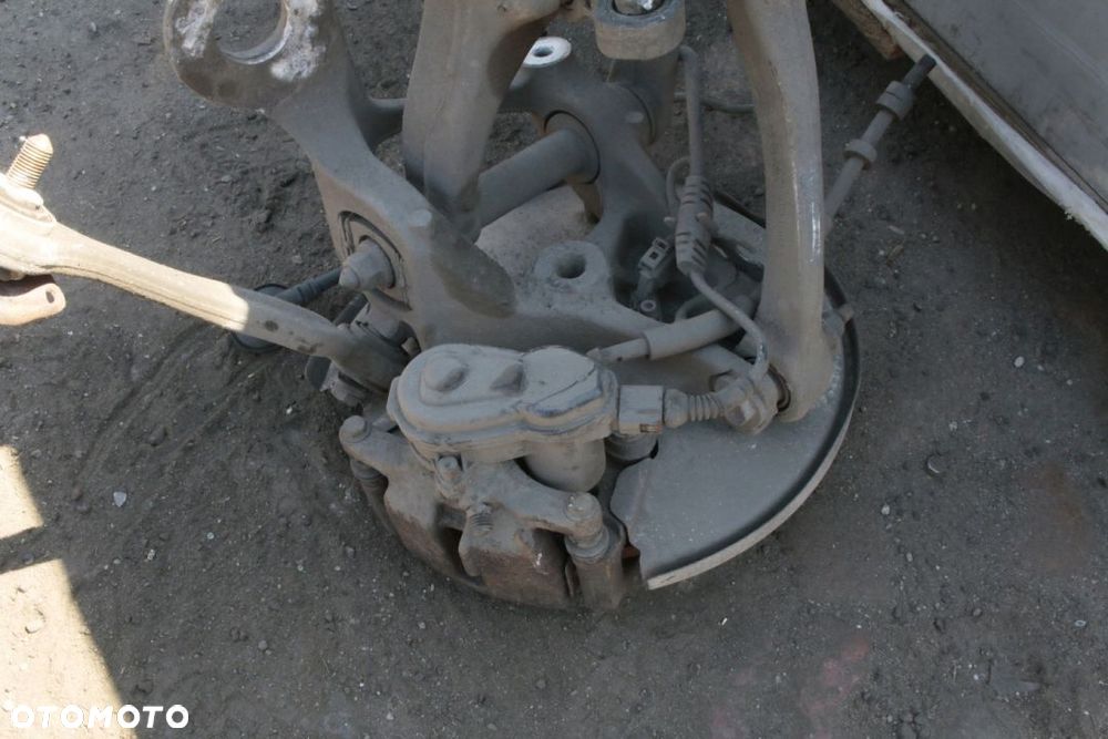 wahacz lewy tył Audi A4 B8 2.7 TDI - 4