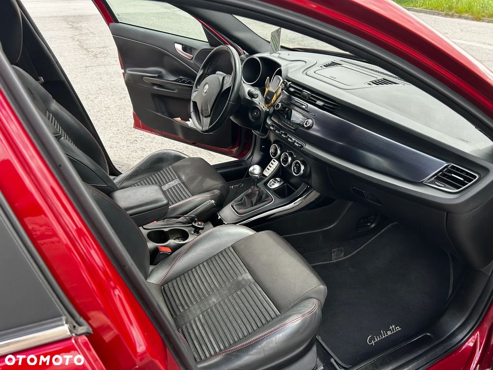 Alfa Romeo Giulietta 1750 TBi Quadrifoglio Verde - 6