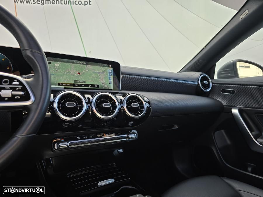 Mercedes-Benz CLA 200 d Shooting Brake 8G-DCT Progressive - 27