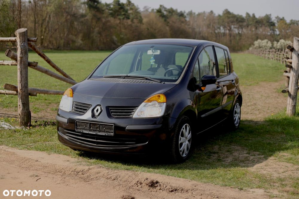 Renault Modus 1.6 16V Cite - 11