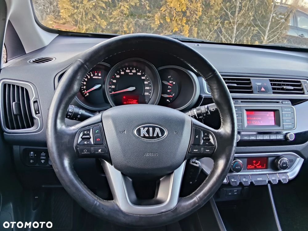 Kia Rio 1.4 ISG Dream Team Edition - 8