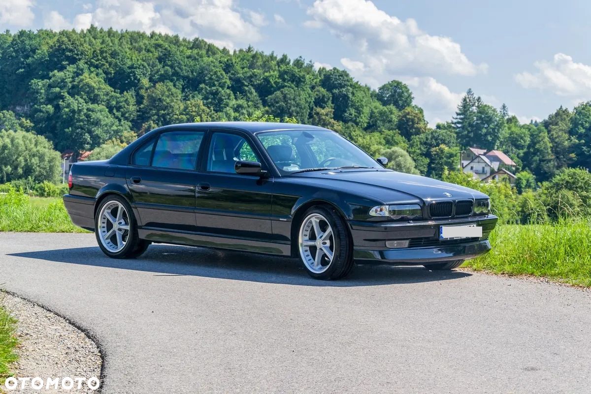 BMW Seria 7 740iL - 1