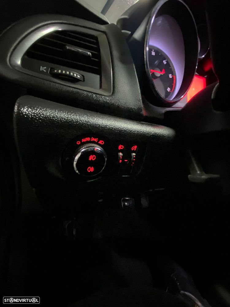 Opel Astra 1.3 CDTI Cosmo - 12