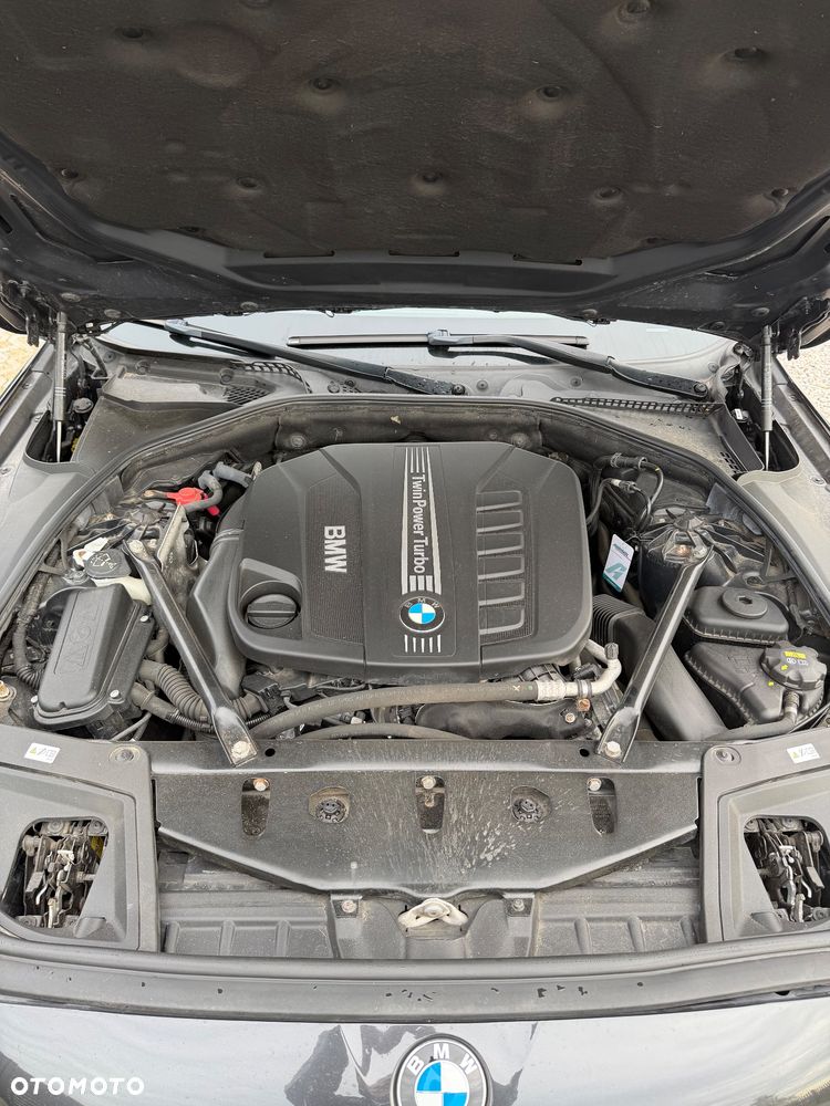 BMW Seria 5 530d xDrive - 18