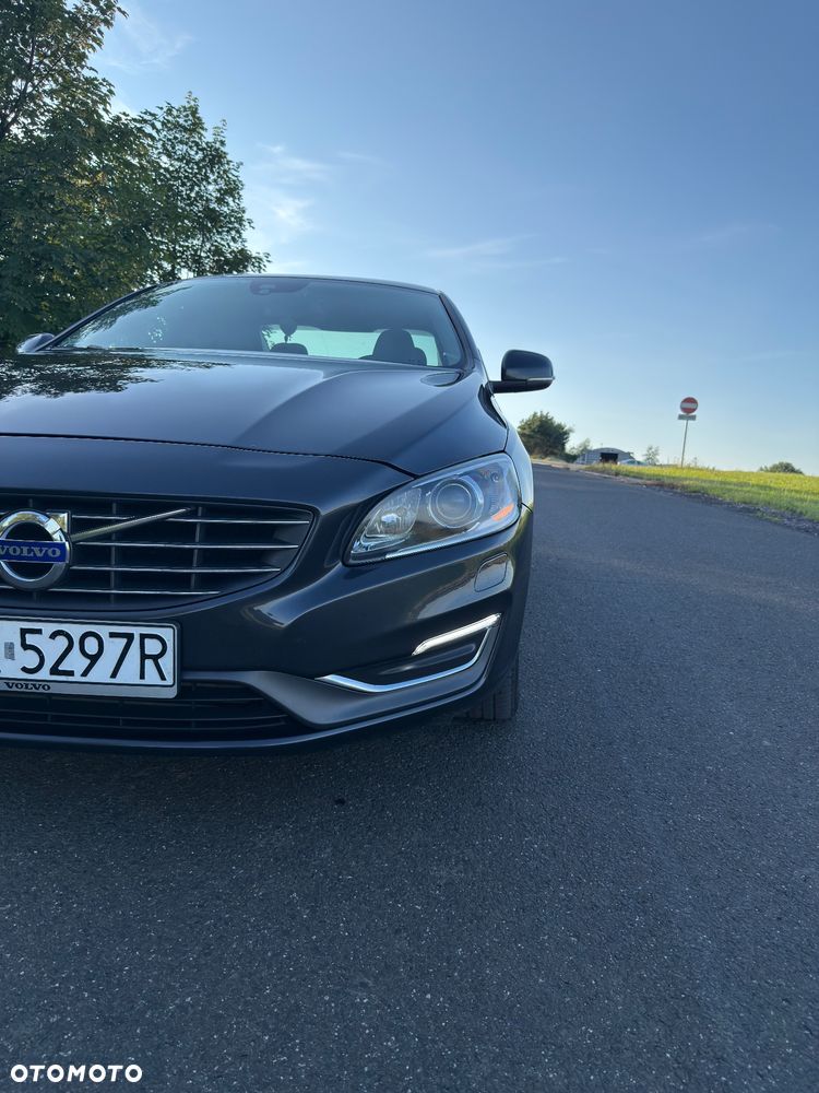Volvo S60 T3 Summum - 6