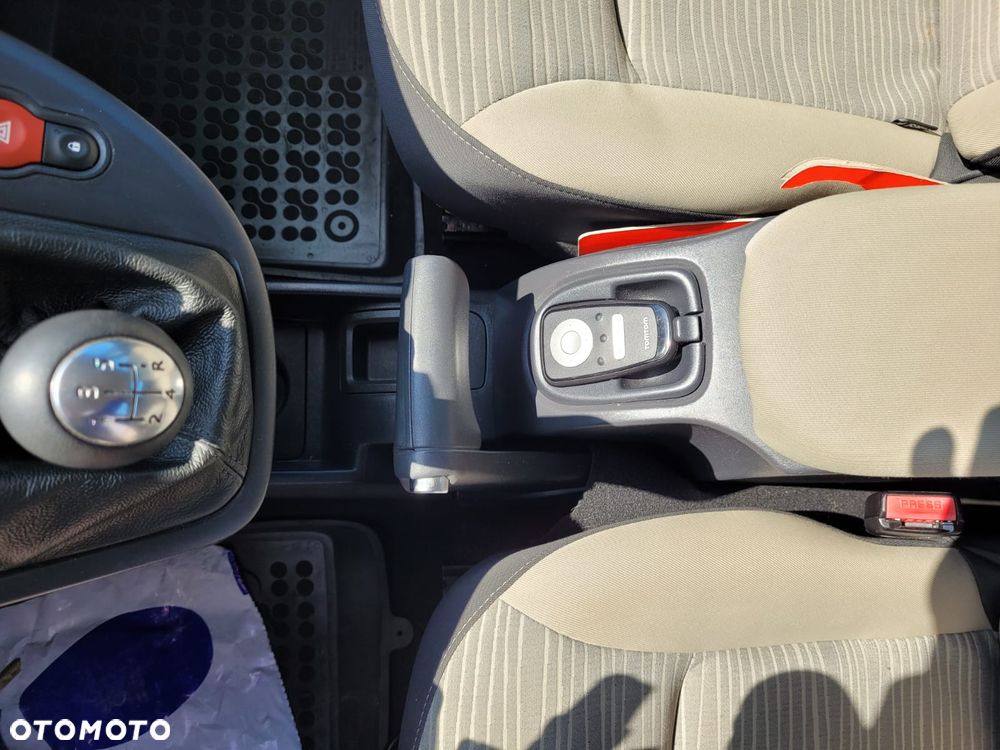 Renault Kangoo 1.6 16V 105 TomTom Edition - 19
