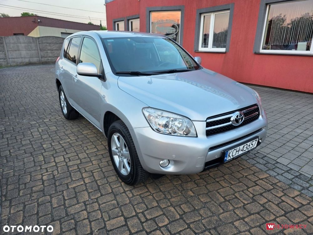 Toyota RAV4 2.0 4x4 Automatik - 2