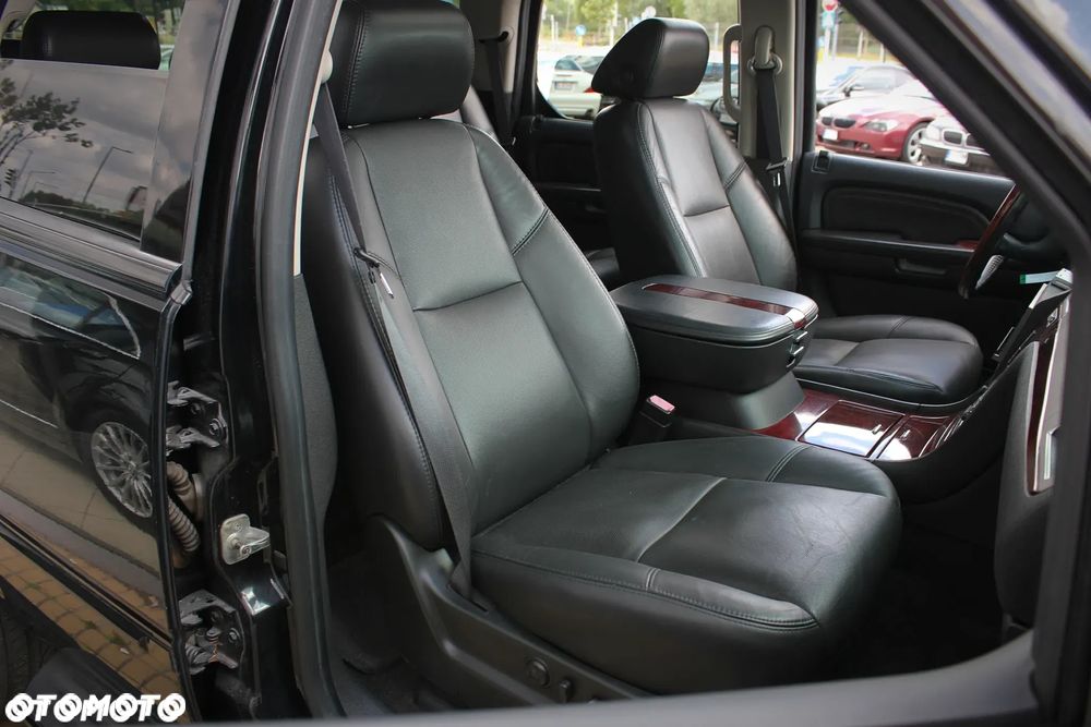 Cadillac Escalade 6.2 V8 Sport Luxury - 13