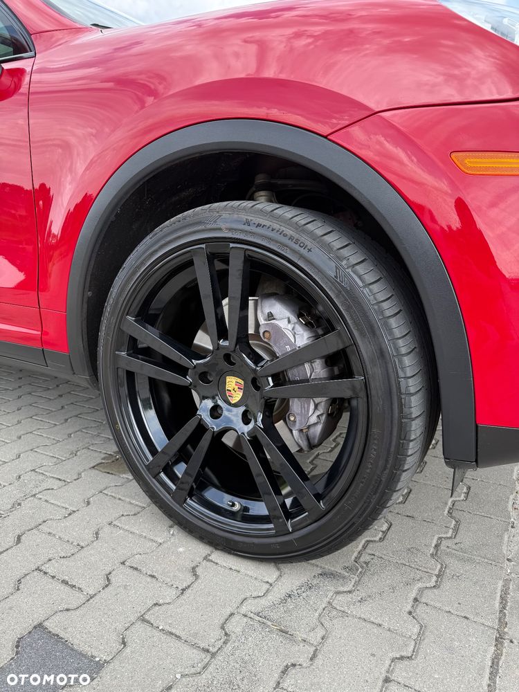 Porsche Cayenne Tiptronic S - 17