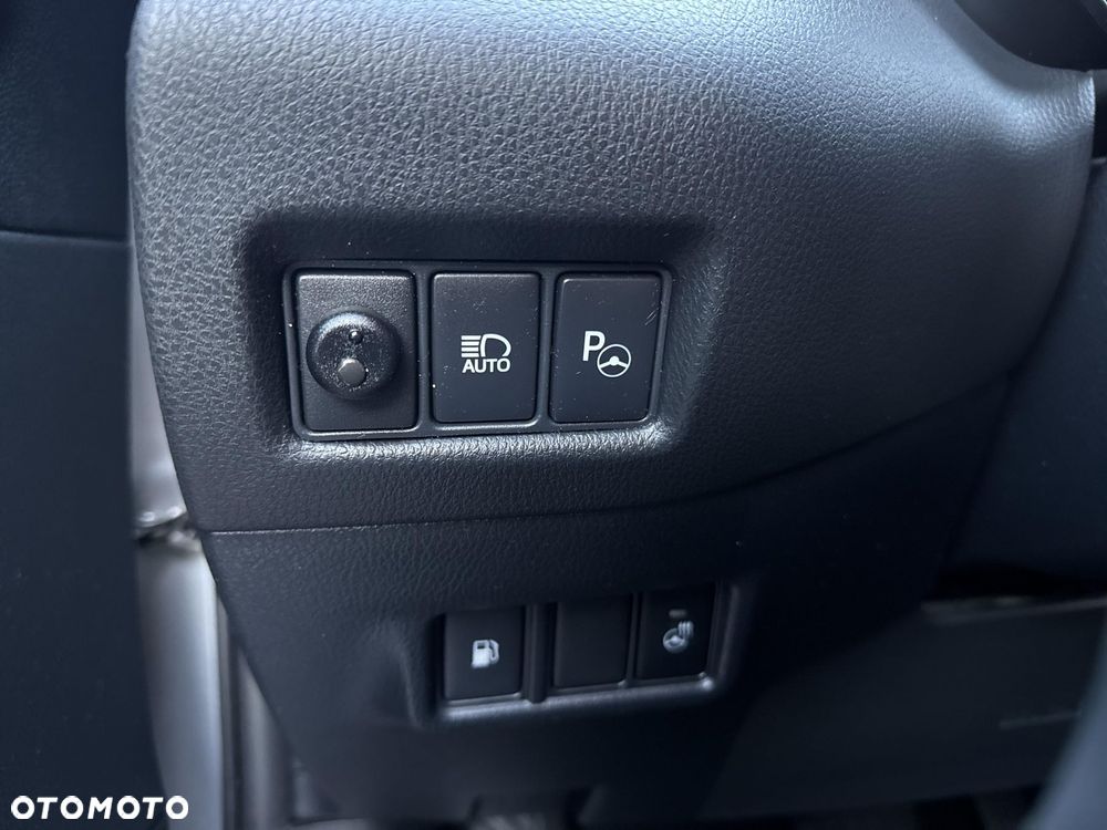 Toyota C-HR 1.2 T Prestige CVT - 23