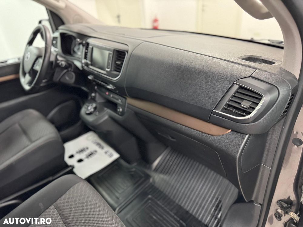 Toyota Proace 2,0-l-D-4D L1 (8-Si.) Autm. Verso Exclusive - 20