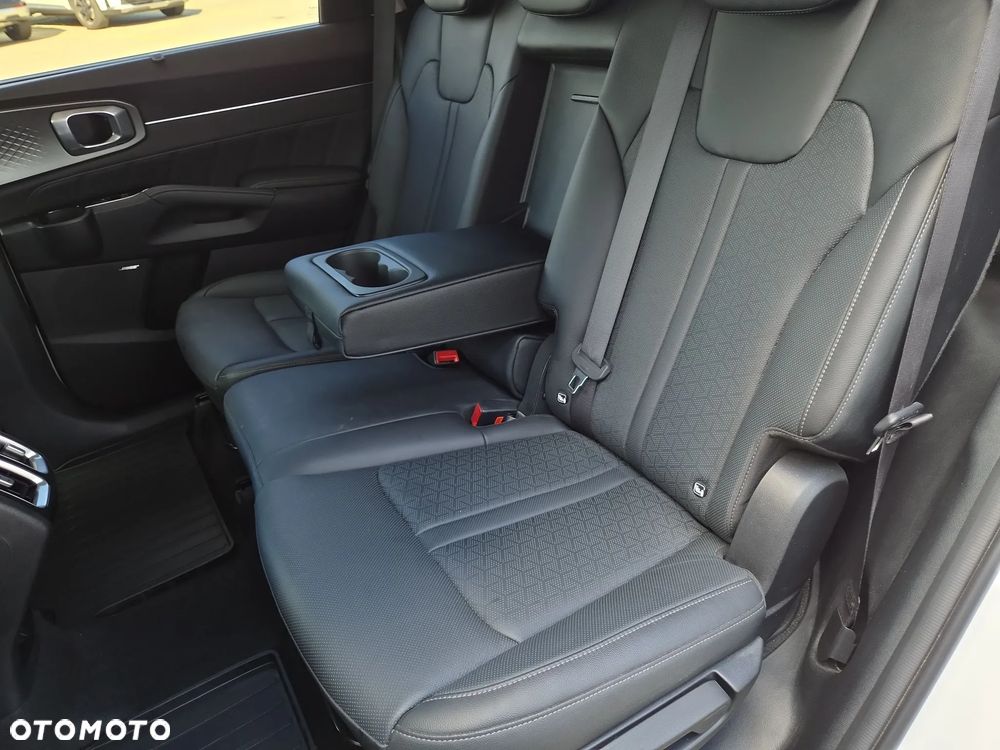 Kia Sorento 1.6 T-GDI HEV Prestige Line - 27