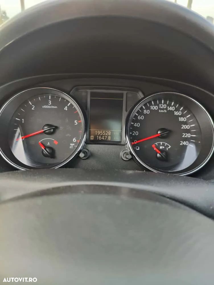 Nissan Qashqai+2 - 12