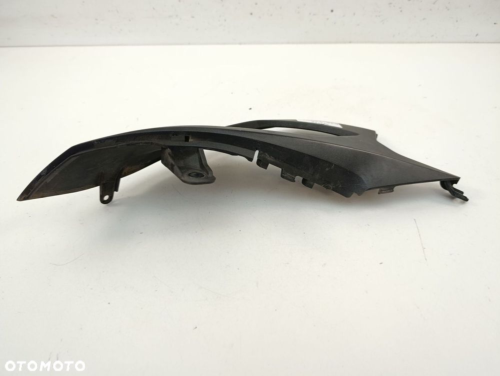 HONDA SH125 13-16 WYPEŁNIENIE PRAWE - 4