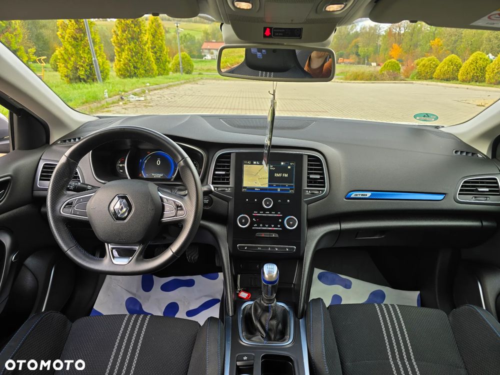 Renault Megane ENERGY TCe 130 GT LINE - 26