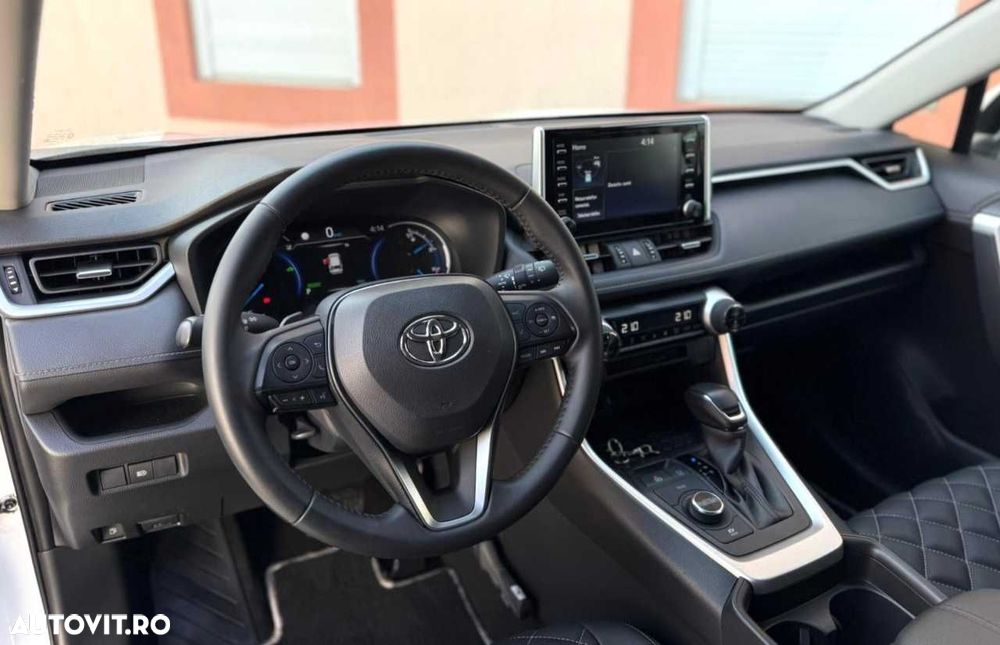 Toyota RAV4 - 20